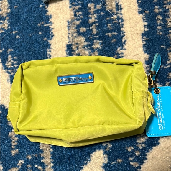 Flight 001 Lime Green Bag - Picture 1 of 3